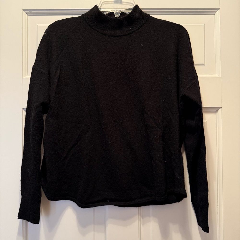 Madewell black turtleneck